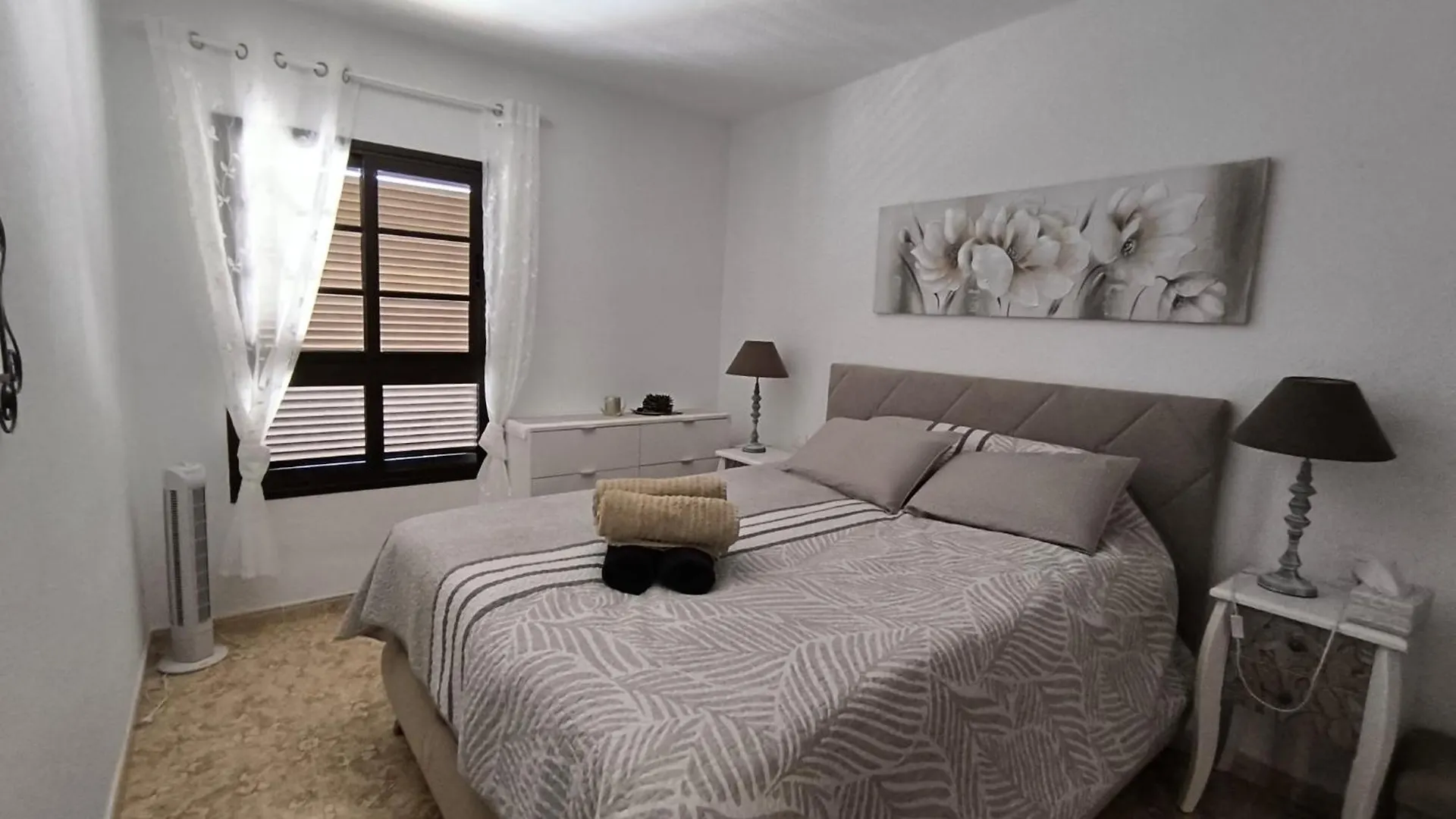 Apartment Edith - Complex Tagara, Fully Equipped, Ac And Pool Puerto de Santiago  Španělsko